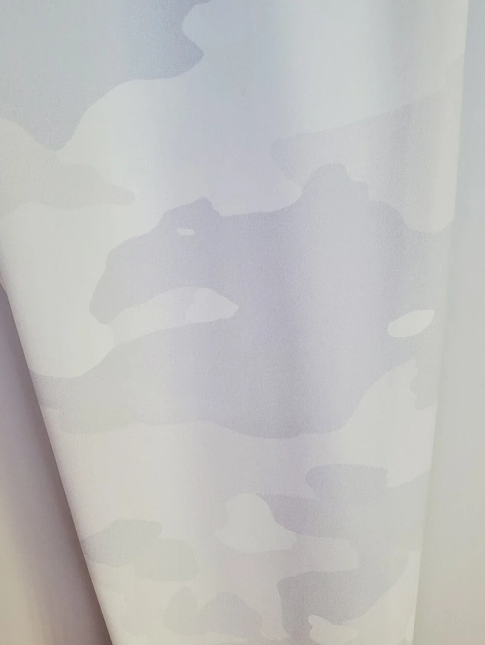 Alo Yoga High-Waist White Camo Vapor Legging Size Large